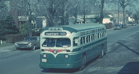 1951 gm tdh-4509 (public service coordinated transport d900) - later 1960s livery. SPTC216.08-1 Model 1 48