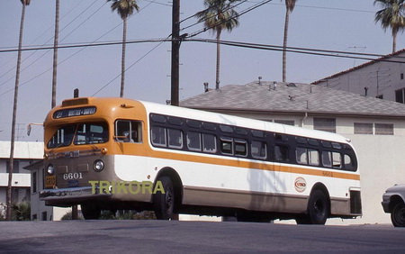1956/58 gm tdh-5105 (southern california rapid transit district 6600-series). SPTC238.33 Model 1 48