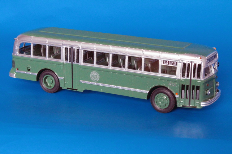 1947 white 798 (new york board of transportation 600-634 series). SPTC243.05 Model 1 48