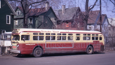 1958 gm tdh-5106 (rochester transit corp. 101-120 series). SPTC246.14-1 Model 1 48