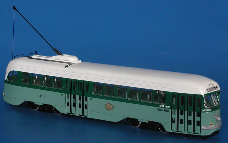 1943/44 Los Angeles Metropolitan Transit Authority St.Louis Car Co. Type P-2 PCC (Job 1641; 3096-3125 series) - post 1958 two-tone green livery. SPTC81-2 Model 1 48