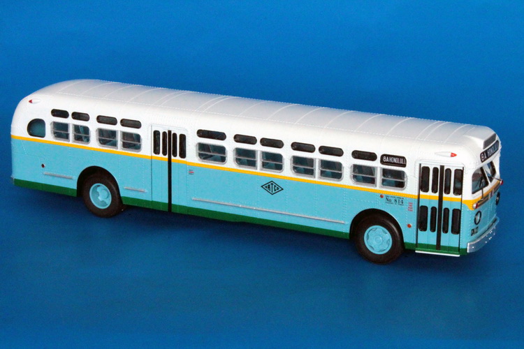 1957 GM TDH-5105 (Honolulu Rapid Transit 800-874 series).