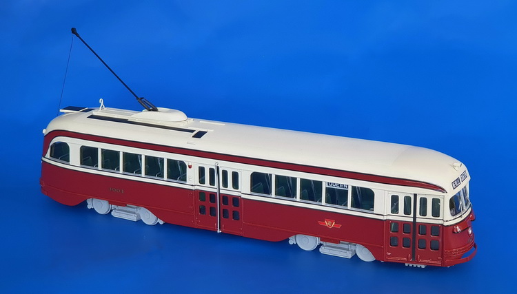 1938 Toronto Transportation Commission Canadian Car & Foundry PCC (Order 1229, A-1 class, 4000-4149 series) - early 1960s livery. SPTC476-1 Model 1 48