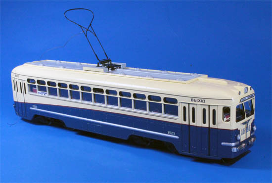 1949/54 kiev mtw-82  tram (1201–1305; 1321–1387; 1501–1575  series) - blue & cream (depot paint) livery SPTC103.02 Model 1 43