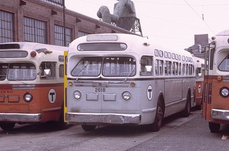 1950/51 gm tdh-4509 (metropolitan bay transit authority 2600-2669 series). SPTC216.06-2 Model 1 48