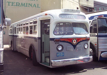 1951 gm tdh-4509 (public service coordinated transport e300-e354 series). SPTC216.07 Model 1 48