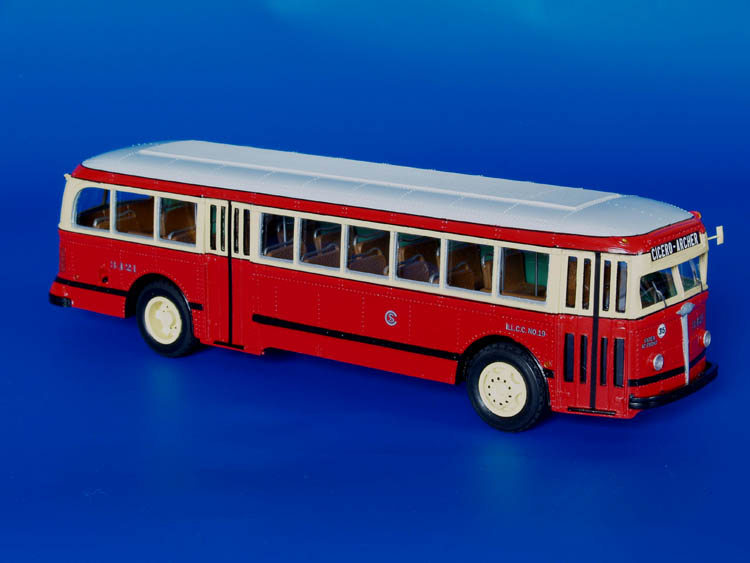 1945 white 798 (chicago surface lines 3421-3440 series) - csl red & cream livery. SPTC243.04a Model 1 48