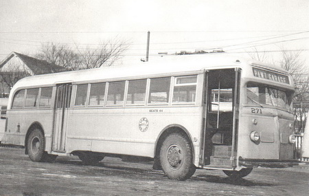 1946/47 white 798 (united electric railways, providence ri). SPTC243.20 Model 1 48