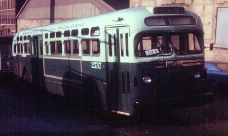 1952 GM TDH-5104 (Manhattan & Bronx Surface Transit Operating Authority 2502-2551 series).
