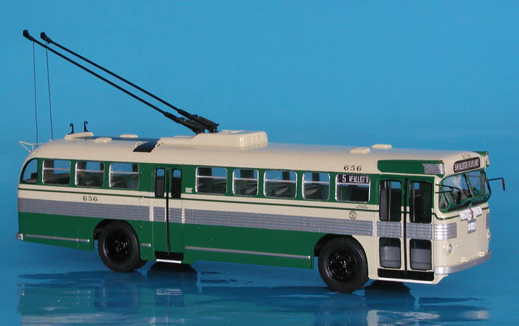 1949 Twin Coach 44TTW Trolleybus (San Francisco Municipal Railway) - in "MUNI Simplified" livery.