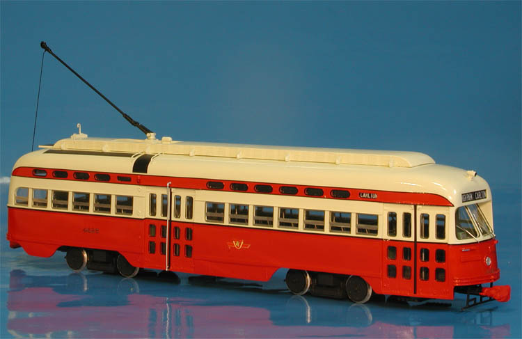 1946 Toronto Transit Commission Pullman-Standard PCC (Order W6750, A-11 class, 4625-4674 series, acq. in 1952/53) - in post'70 Subway Enamel Red livery. SPTC410a-3 Model 1 48