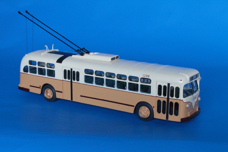 marmon-herrington tc-49 trolleybus (cleveland transit system 1275-1324 series) - simplified livery. SPTC437-1 Model 1 48