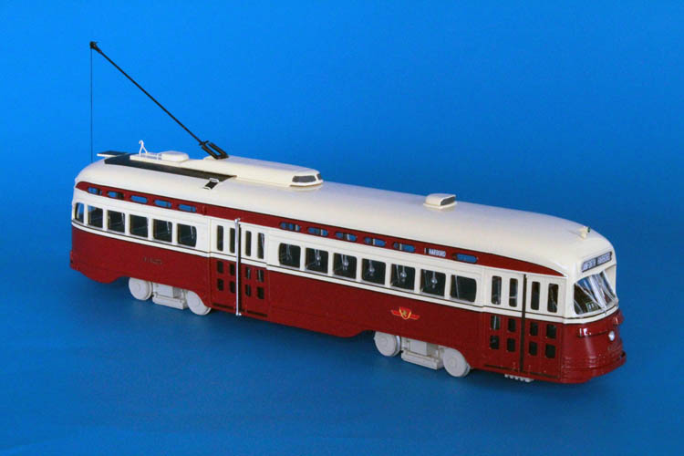 1947/48 toronto transportation commission canadian car & foundry pcc (orders 1665/1732, a-6 class, 4300-4399 series) - mid-60s livery. SPTC452-1 Model 1 48